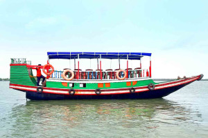 Cover image of Tania Trawler Service