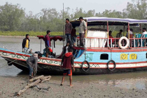 Cover image of Maria Tourism Trawler Service
