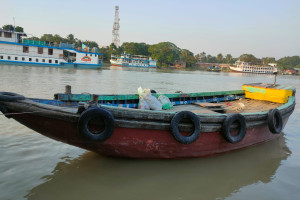 Cover image of M.V Aral Sea